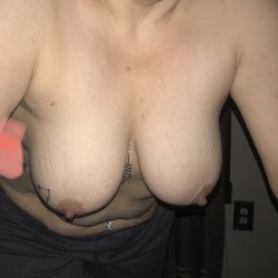 Large tits of my wife - Fiancé 