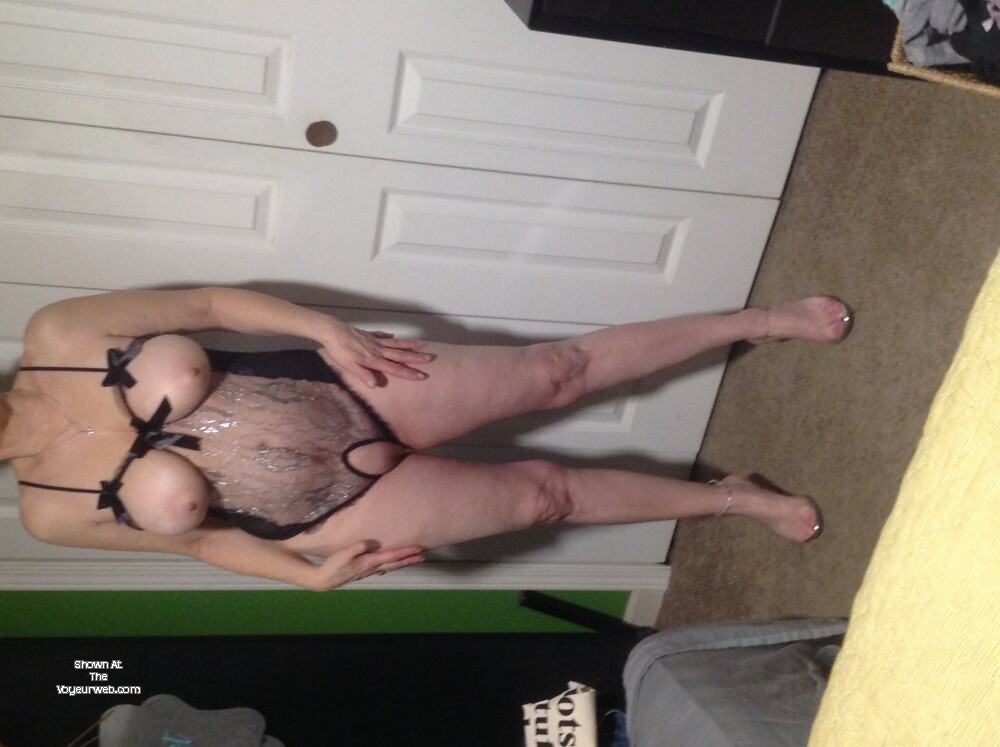 Pic #1 Large tits of my wife - Katnjay