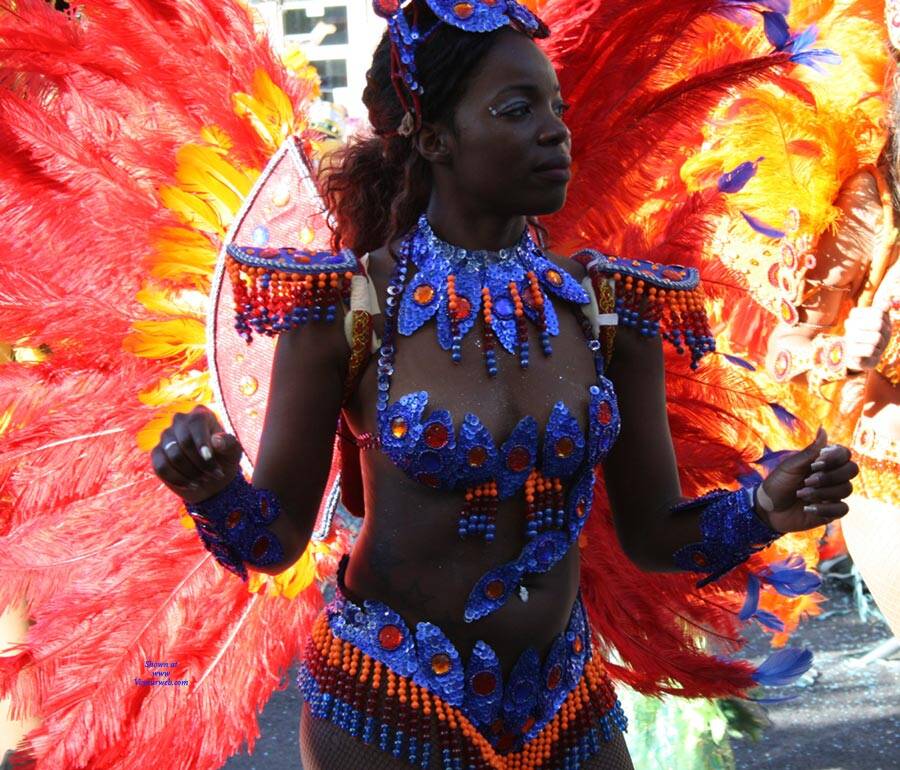 Pic #1Final Contribution Of The Algarve Carnaval - Big Tits, Outdoors, Public Place, Costume