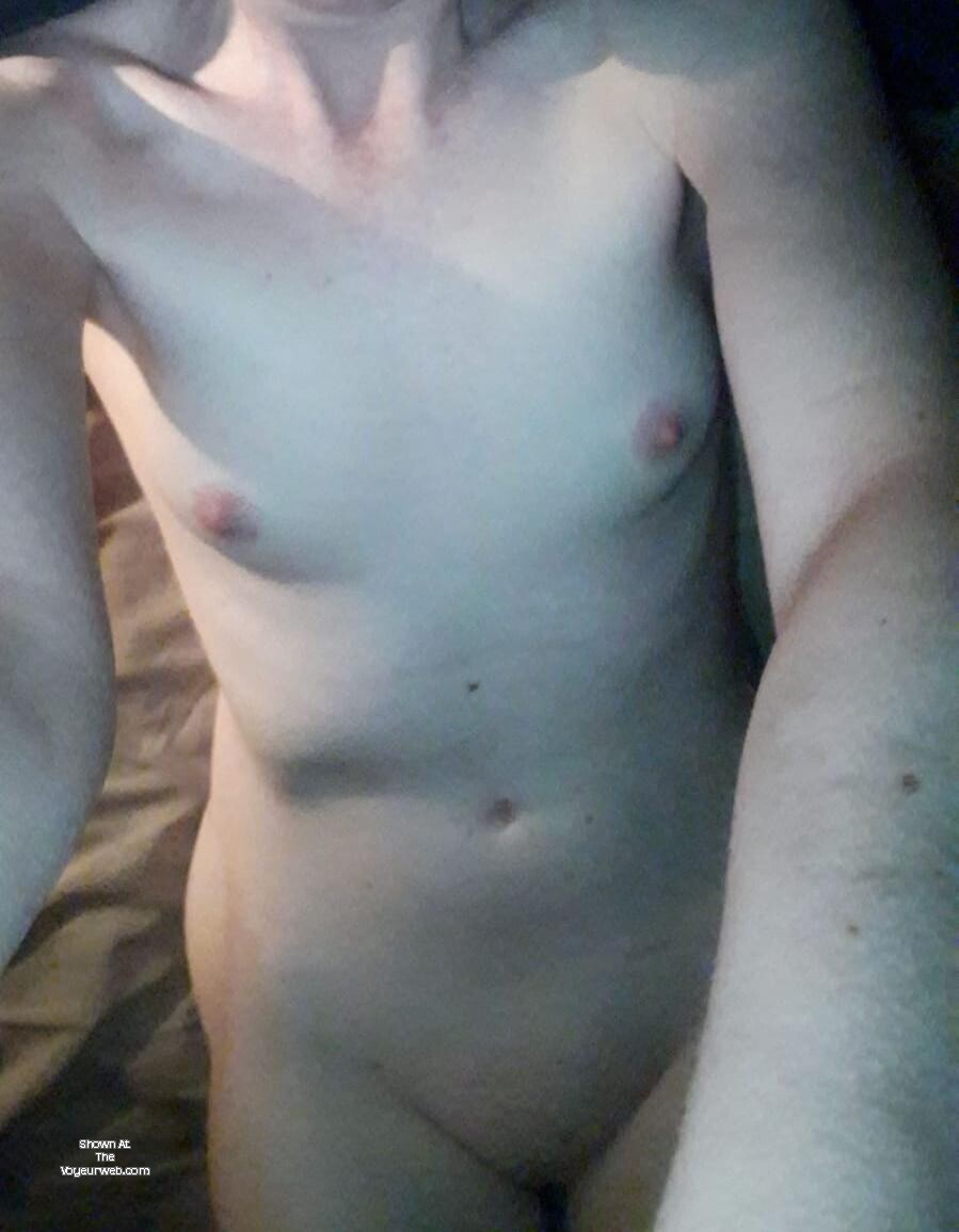 Pic #1 My very small tits - Tanya 