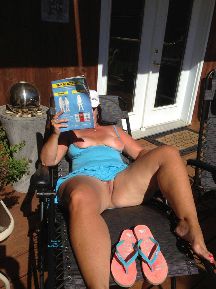 Pic #1Feeling Warm - Big Tits, Mature, Outdoors, Amateur