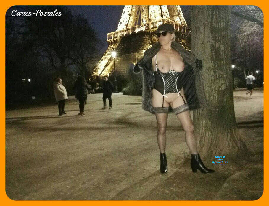 Pic #1Tour Eiffel - Big Tits, Public Exhibitionist, Flashing, Lingerie, Outdoors, Shaved, Amateur, Stockings Pics