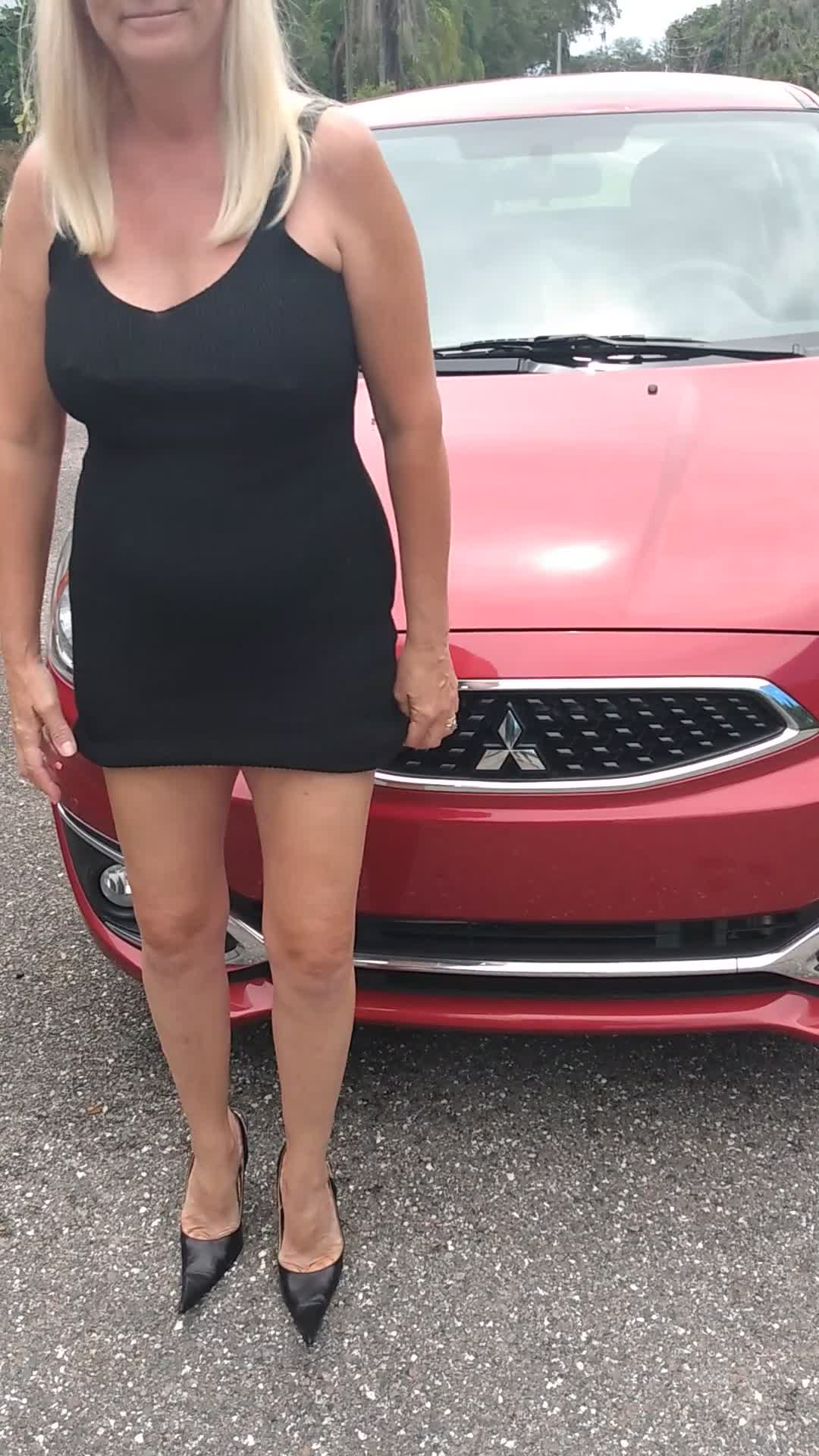 Pic #1Had To Squirt - Big Tits, Blonde, High Heels Amateurs, Outdoors, Amateur