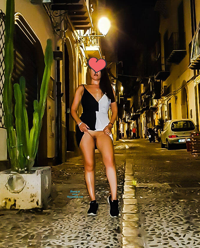 Pic #1Vacanze In Sicilia Parte 2 - Pantieless Girls, Brunette, Public Exhibitionist, Flashing, Outdoors, Small Tits, Shaved, Amateur