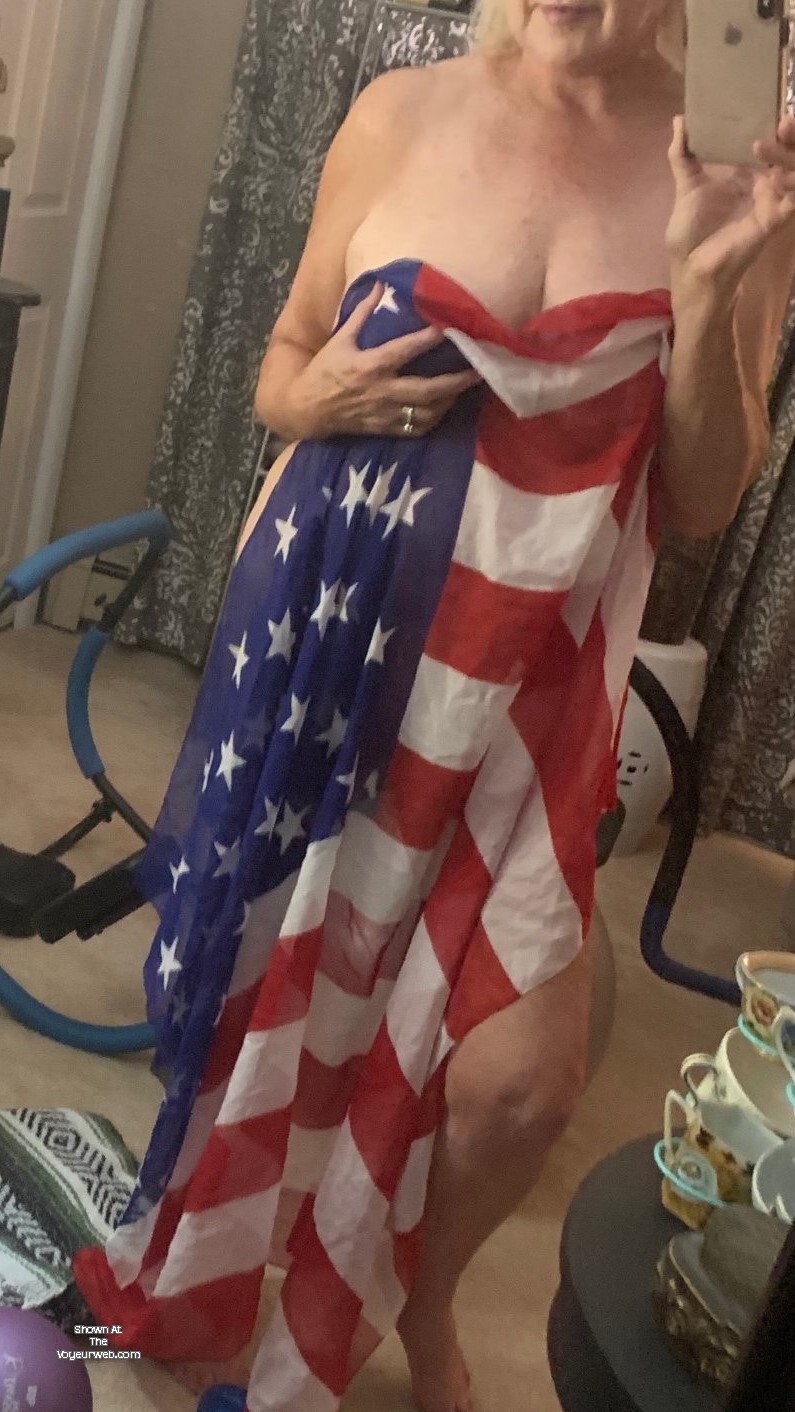 Pic #1 Large tits of my girlfriend - Candy
