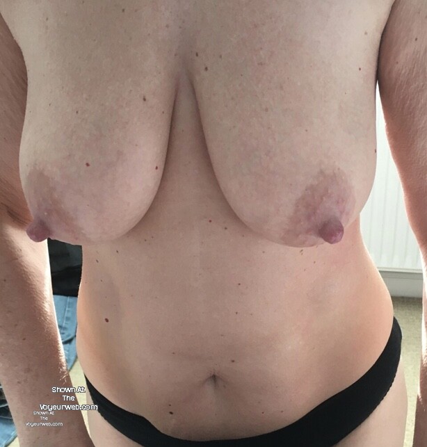 Pic #1 Medium tits of my wife - Joanna 