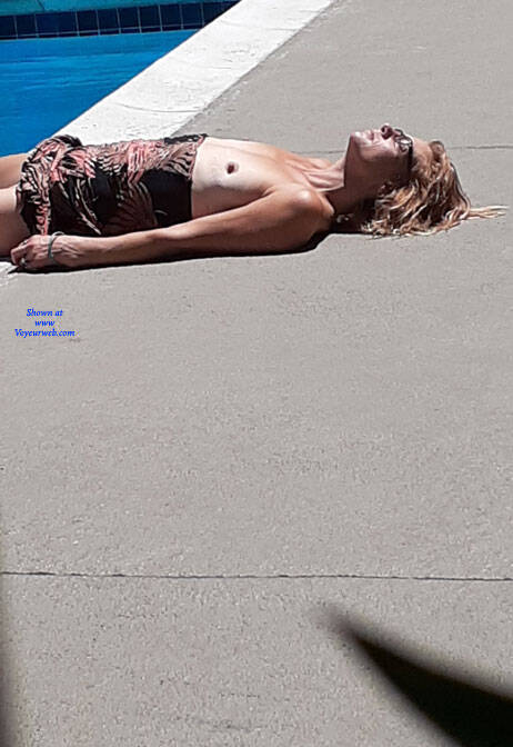 Pic #1Lady At The Pool - Outdoors, Small Tits