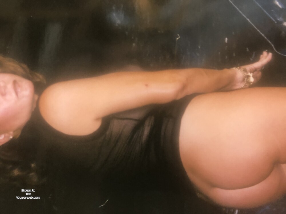 Pic #1 My ass - Country gal 