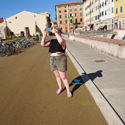 Pic #1Visite Touristique - Big Tits, Public Exhibitionist, Outdoors, Amateur