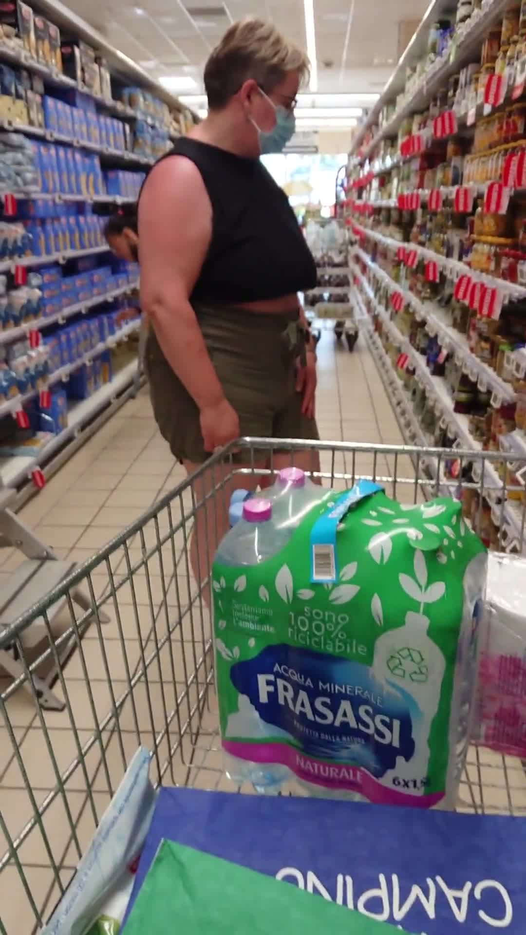 Pic #1Les Vacances - Big Tits, Public Exhibitionist, Flashing, Public Place, Amateur