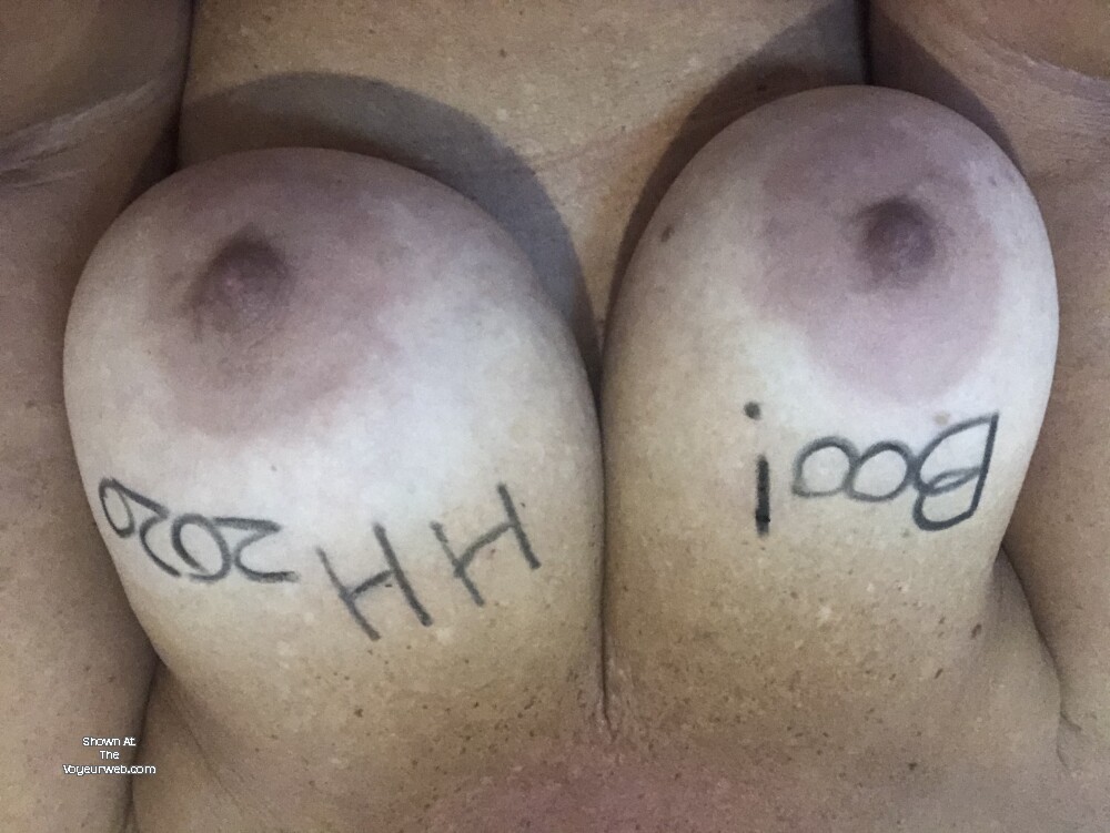 Pic #1 My large tits - Peaches25
