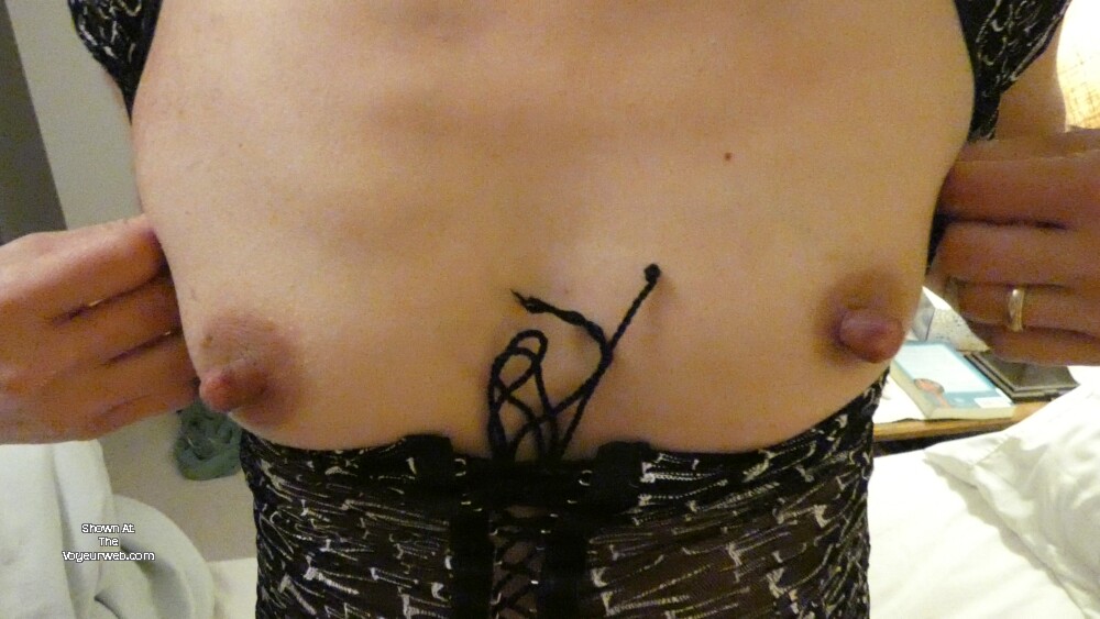 Pic #1 My very small tits - Raine