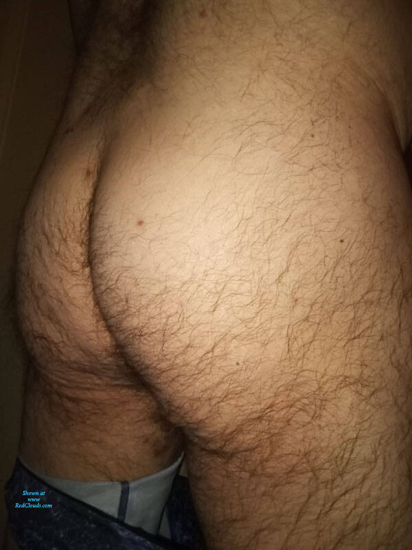 Pic #1M* Messy