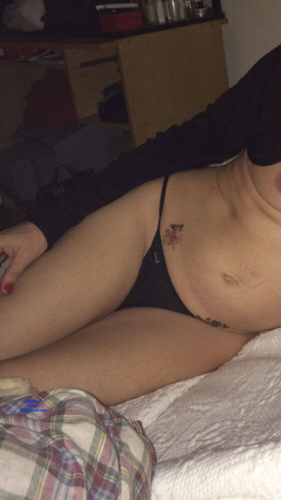 Pic #1I Love That They Look At Me - Amateur