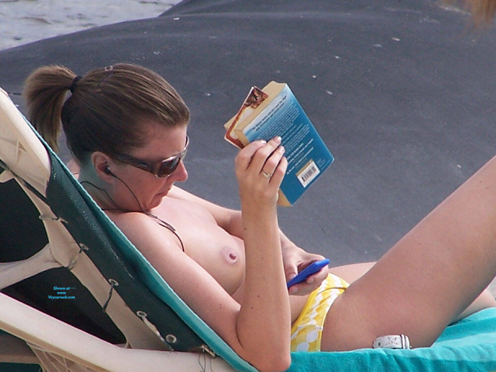 Pic #1The View - Topless Girls, Big Tits, Brunette, Outdoors, Voyeur