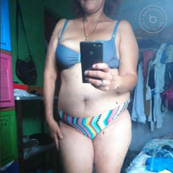 Pic #1 Cecilia De El Salvador - Nude Amateurs, Big Tits, Lingerie, Mature, Amateur