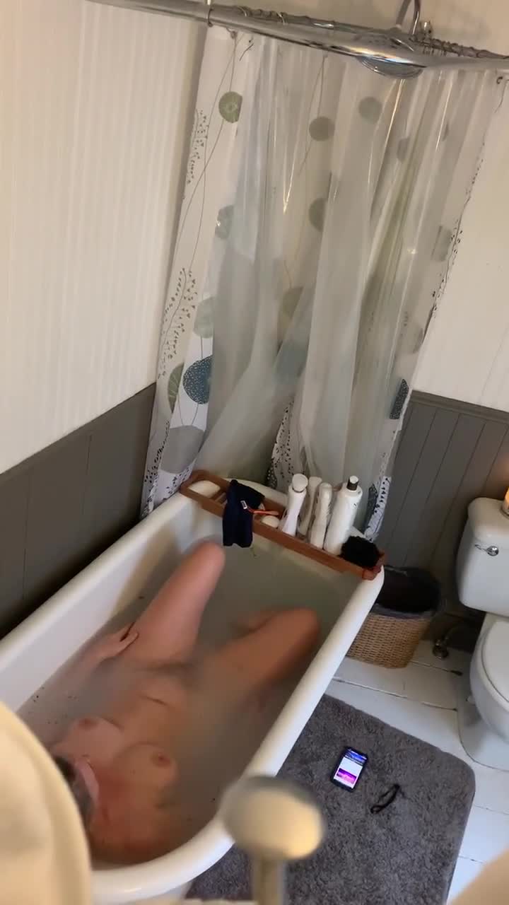 Pic #1Relaxing While I Spy - Nude Girls, Big Tits, Bush Or Hairy, Amateur