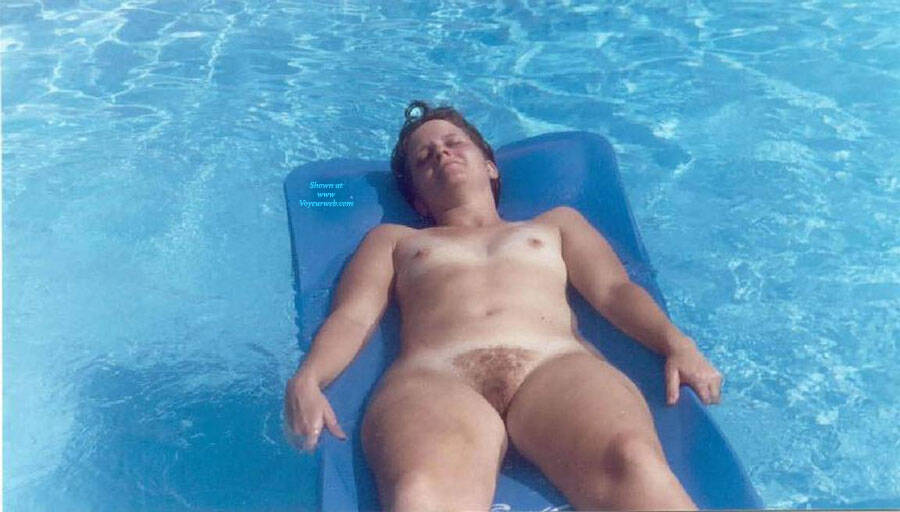 Pic #1Anita Slut Wife - Nude Wives, Brunette, Outdoors, Bush Or Hairy, Amateur