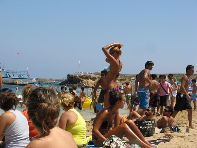 Pic #1Great Girl On Sunrise Beach!