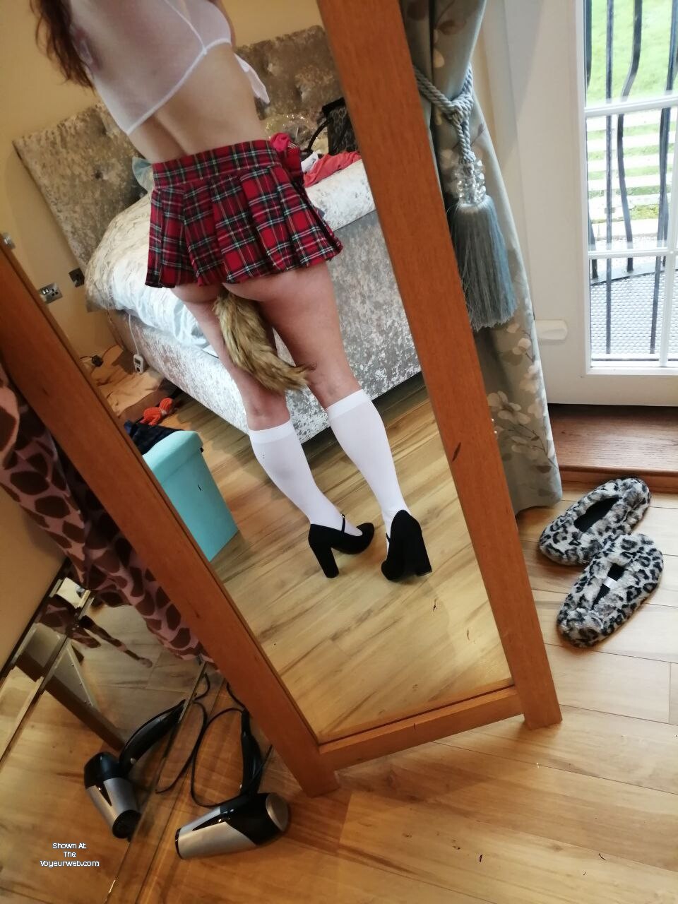 Pic #1 My ass - Heidi