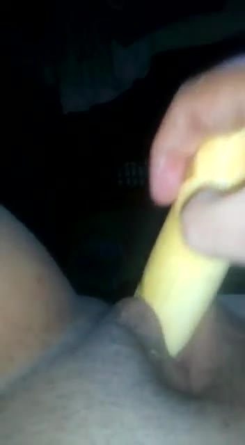 Pic #1El Platano y Ella - Masturbation, Amateur