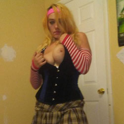 Pic #1 Huge Tits - Big Tits, Blonde, Amateur