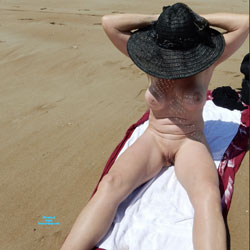 Pic #1 Nude At The Beach - Nude Girls, Beach, Outdoors, Amateur