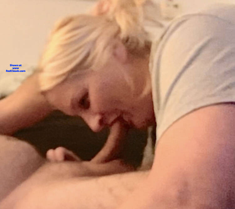 Pic #1She Loves It - Blonde, Blowjob, Amateur