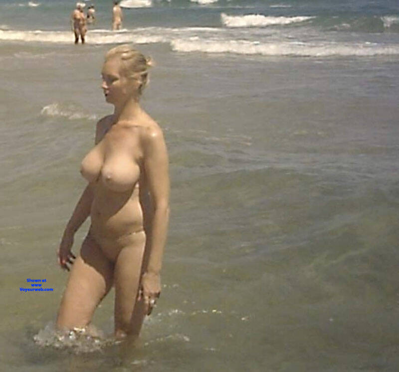 Pic #1Cap d'Agde - Big Ass, Big Tits, Blonde, Brunette, Beach