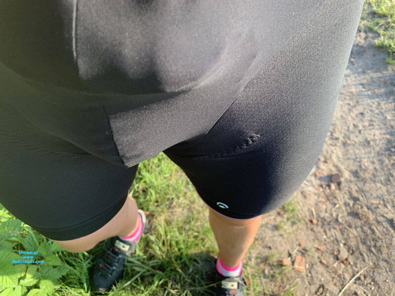 Pic #1Got a big dick while cycling today ...