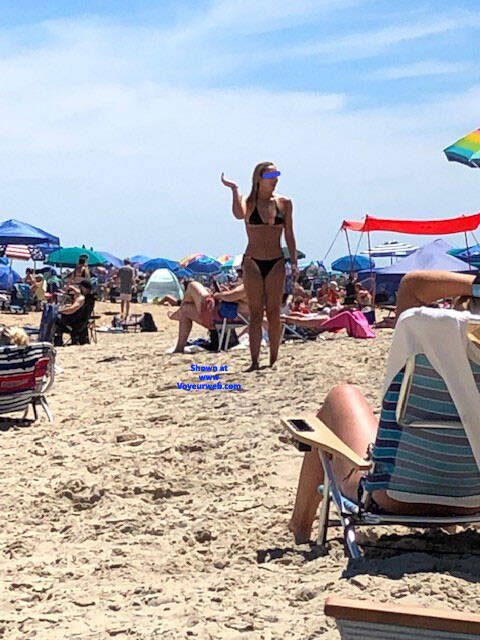 Pic #1Just out of the water - Amateur, Beautiful Ass, Big Nipples, Big Tits, Bikini Voyeur