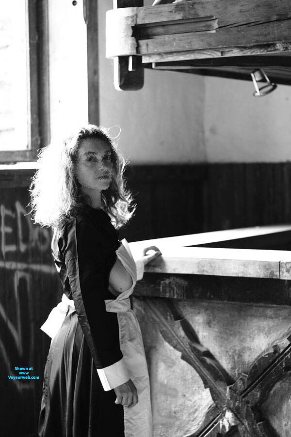 urbex cession and flashing , Topless, Huge Hanging Its