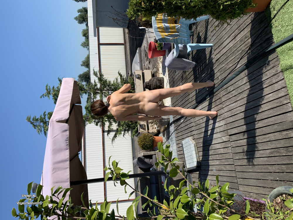 Pic #1 My girlfriend's ass - Esther