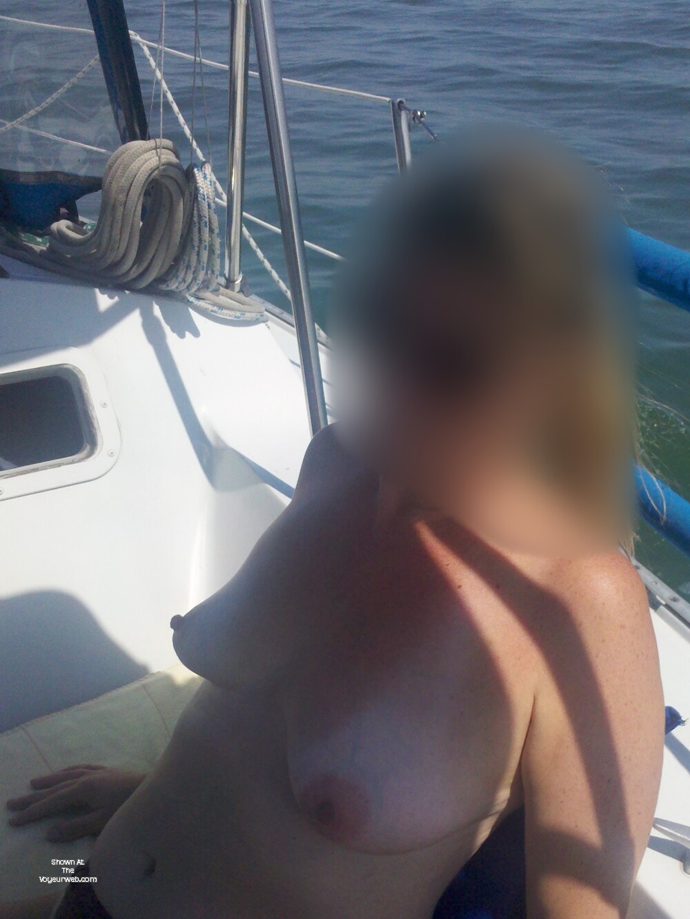 Pic #1 Medium tits of my wife - Gillian
