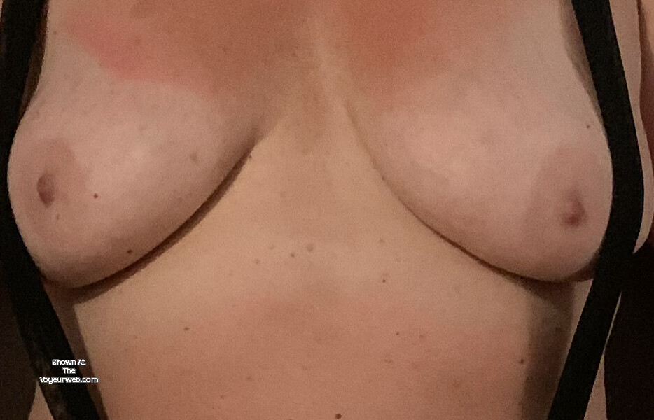 Pic #1 Medium tits of my wife - Sonny