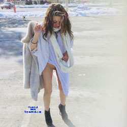 Pic #1Need to flash  - Flashing, Flashing Tits, Hard Nipples, High Heels Amateurs, Outdoors, Public Exhibitionist, Public Place