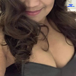 Pic #1Asian hotwife
