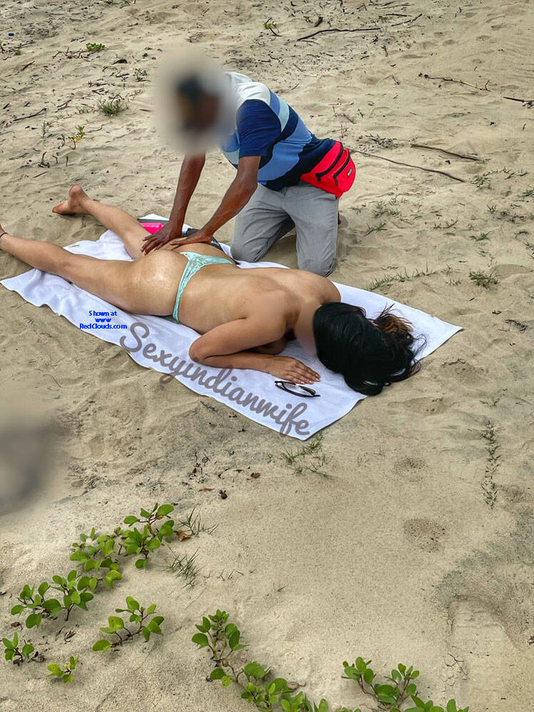 Pic #1Nude on beach 