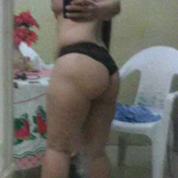 Pic #1La tetona puta de venezuela IX