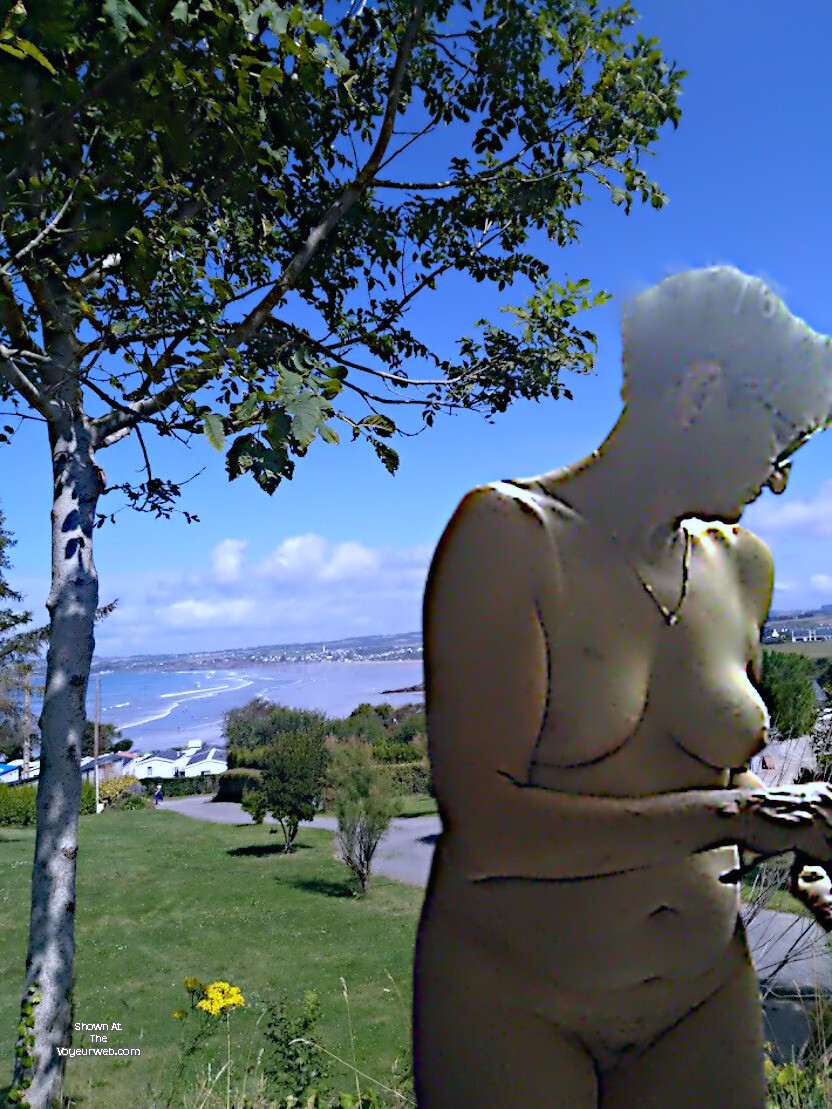 Pic #1 Medium tits of my girlfriend - Friend