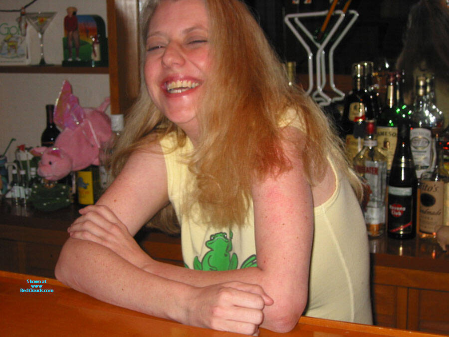 Pic #1Susie's bar adventure