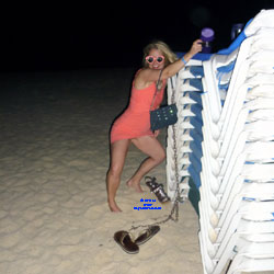 Pic #1 Little beach fun in Aruba