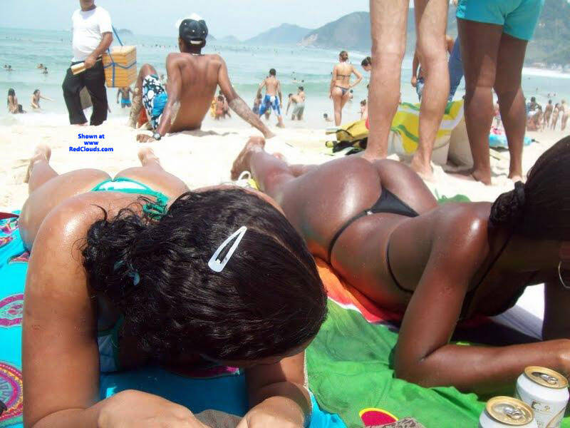 Pic #1SELMA AND FRIENDS IN BEACHES