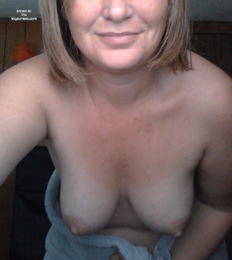 Pic #1 Medium tits of my girlfriend