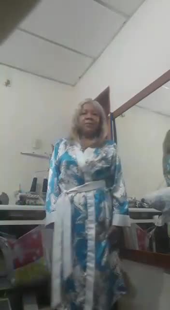 Pic #1Exhibiendose nelly