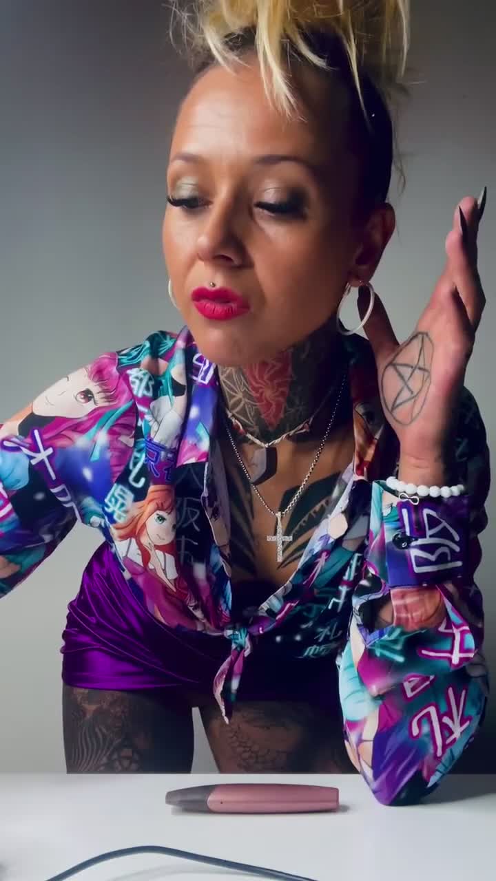 Pic #1Hot body  - Amateur, Ass, Beautiful Ass, Bent Over, Big Ass, Blonde, Dressed, Firm Ass, Flashing, Flashing Tits, Girls Stripping, Hard Nipples, Homemade Amateur, Lingerie, Long Nipples, Medium Tits, Natural Tits, Pantie Pics, Round Ass, Sexiest Legs, Tattoos, Topless Girls, Young Woman