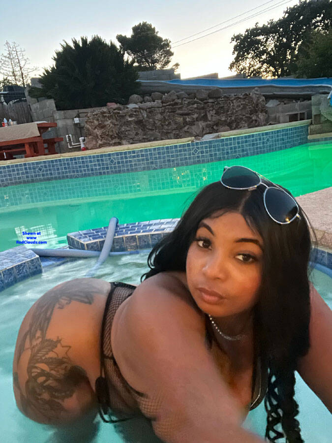 Pic #1Hotwife liking training for the lifestyle