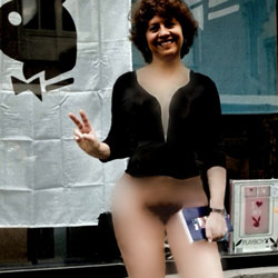 Pic #1 No Pants