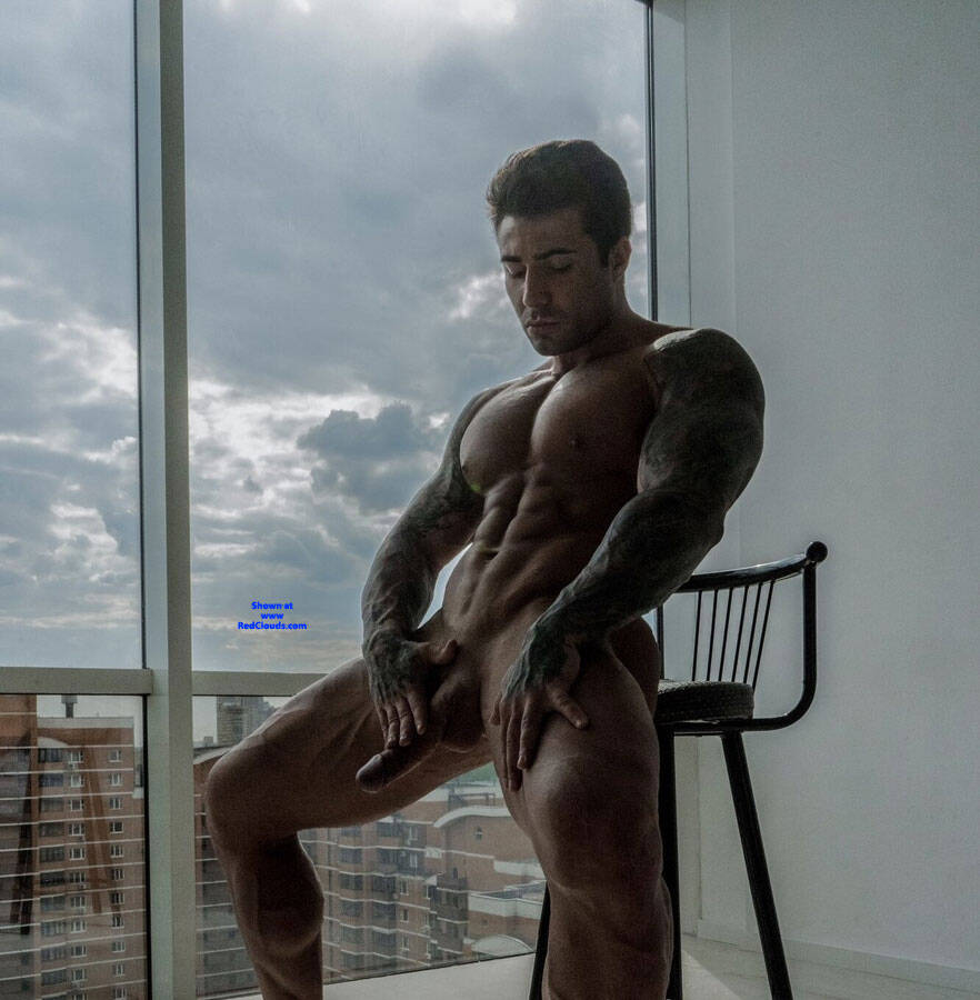 Pic #1Porno