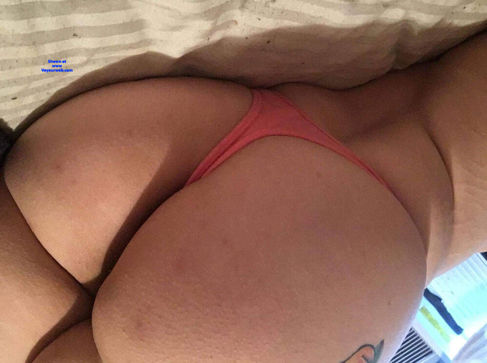 Pic #1New shots of the wife!